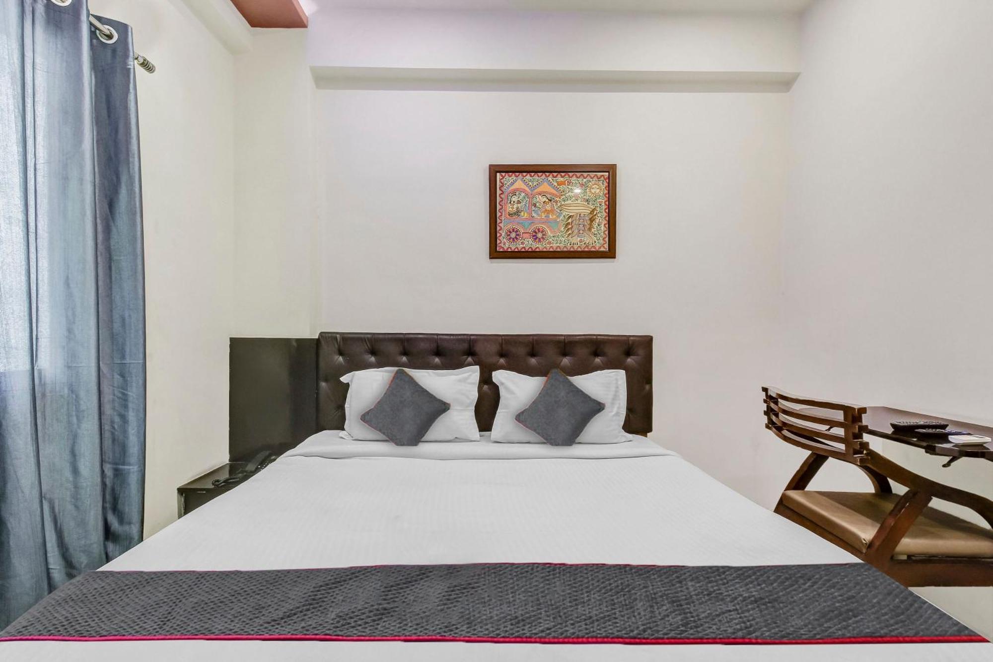 Collection O Galaxy Suites 海得拉巴 外观 照片