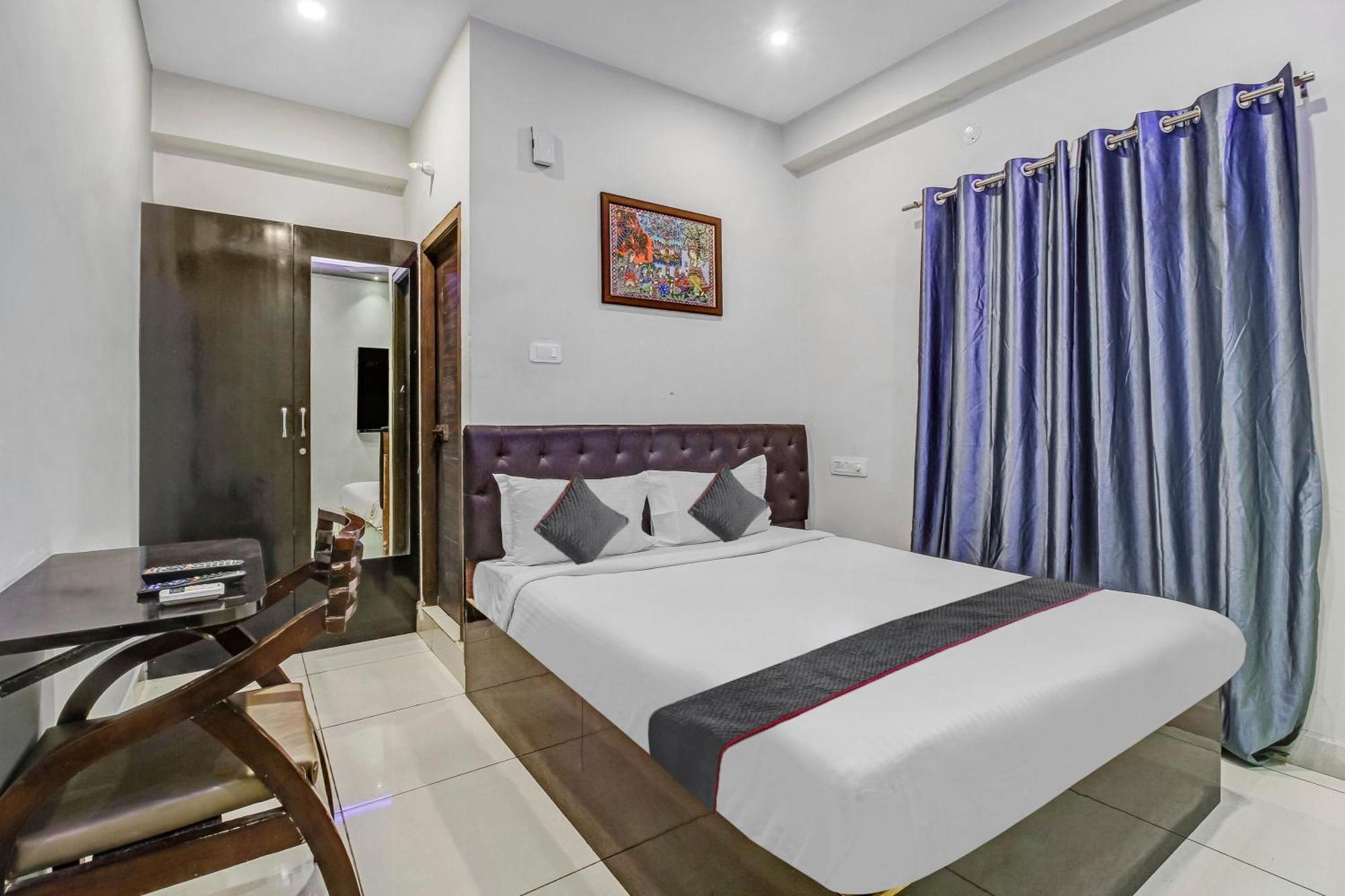 Collection O Galaxy Suites 海得拉巴 外观 照片
