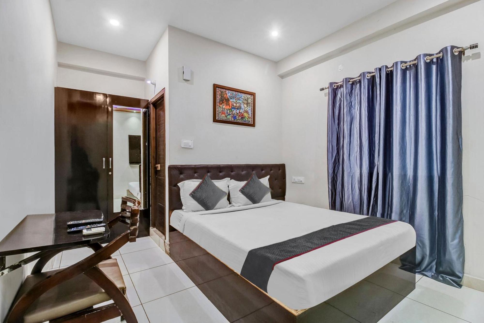 Collection O Galaxy Suites 海得拉巴 外观 照片