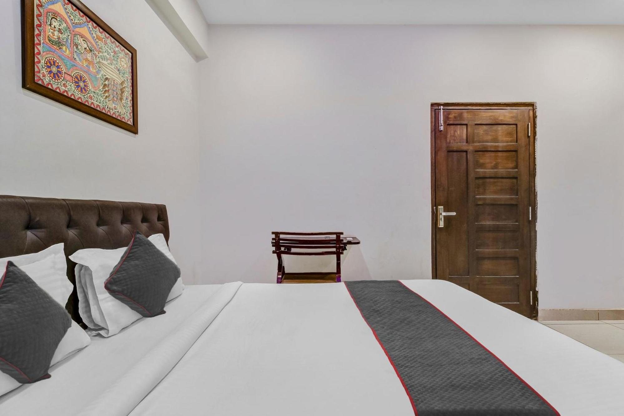 Collection O Galaxy Suites 海得拉巴 外观 照片