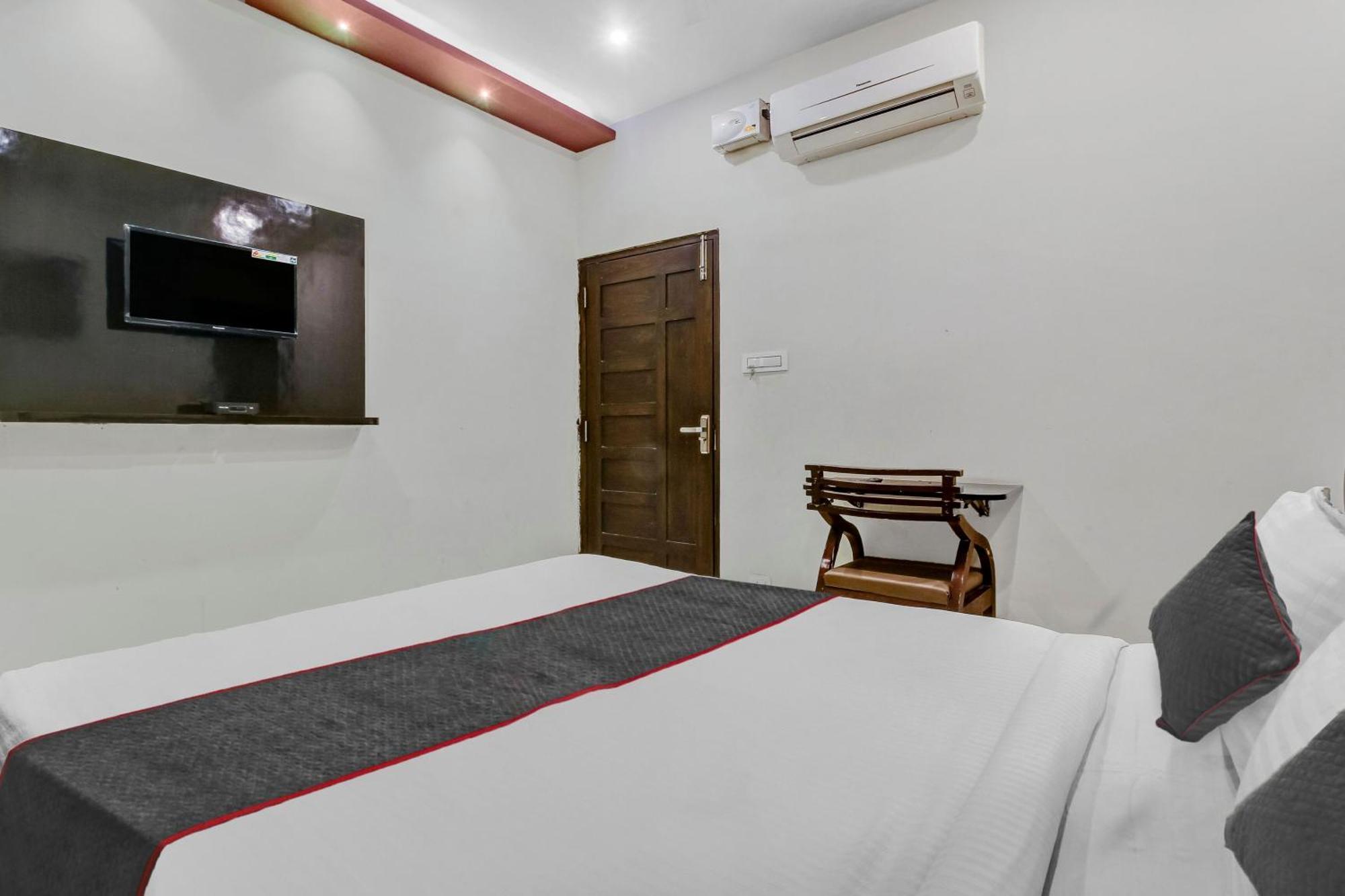 Collection O Galaxy Suites 海得拉巴 外观 照片